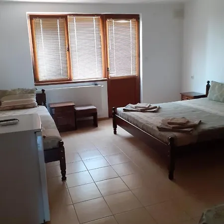 за гости подкова 3*