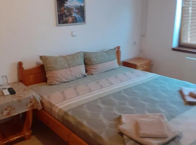 за гости подкова Къща за гости 3*